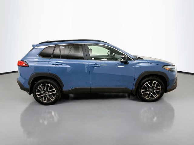 Used 2026 Toyota Corolla Cross XLE w/ Convenience Package FWD image 8