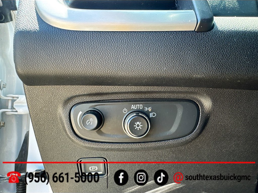 Used 2022 GMC Terrain SLE w/ Driver Convenience Package FWD image 20