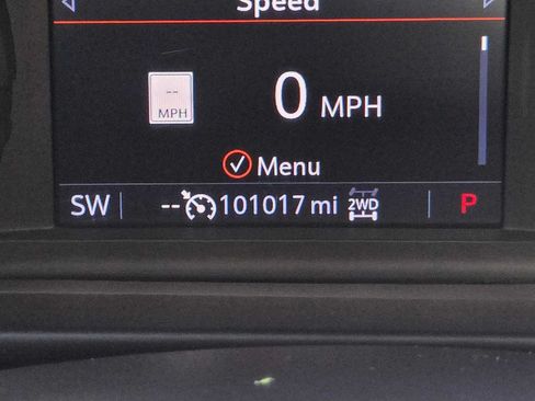 Used 2021 Chevrolet Tahoe RST w/ Rear Media and Nav Package AWD/4WD image 28