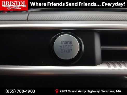 Used 2024 Kia K5 GT-Line image 32