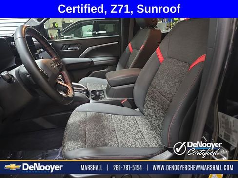 Used 2023 Chevrolet Colorado Z71 w/ Z71 Convenience Package 2 image 14