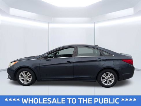 Used 2013 Hyundai Sonata GLS FWD image 2