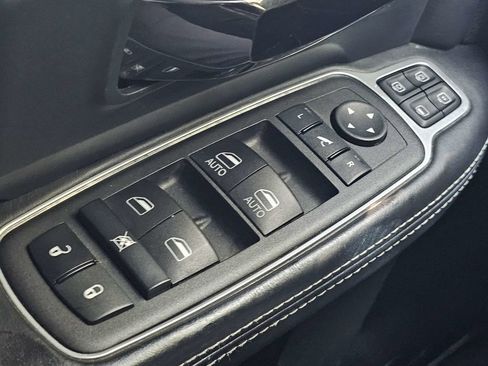 Used 2024 RAM 3500 Limited w/ Night Edition AWD/4WD image 26