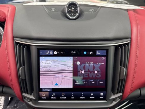 Certified 2022 Maserati Levante GT AWD/4WD image 18