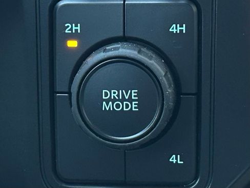 New 2026 Ford F350 Platinum image 44