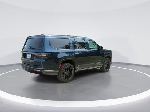 New 2026 Jeep Grand Wagoneer Limited AWD/4WD image 8