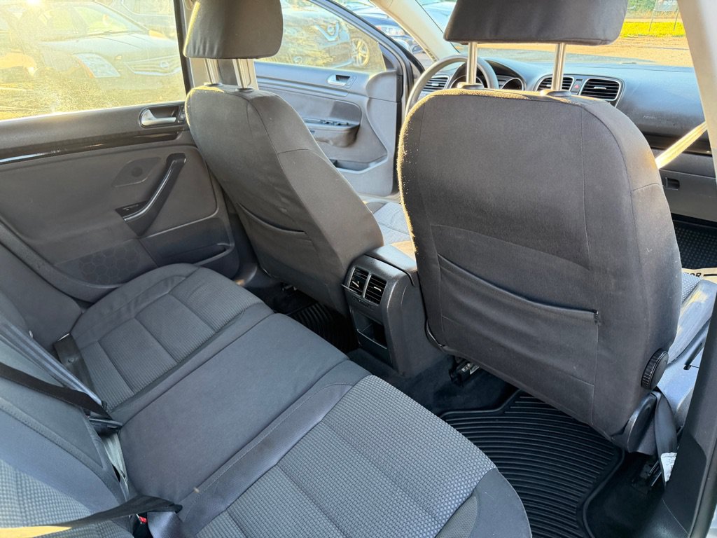 Used 2010 Volkswagen Jetta S FWD image 21