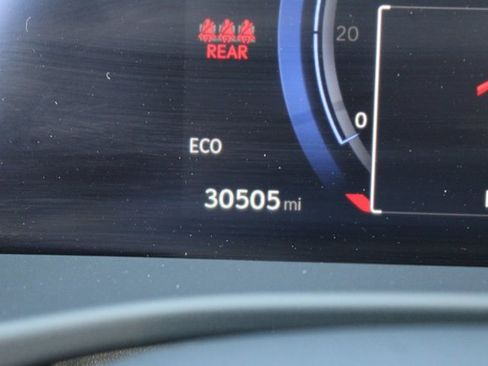 Certified 2023 Lexus RZ 450e Premium image 15