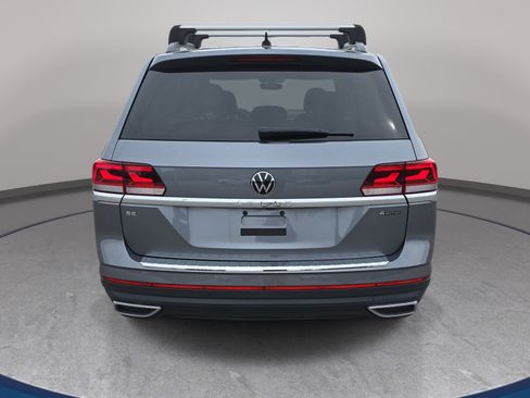Used 2023 Volkswagen Atlas SE w/ Black Wheel Package AWD/4WD image 6