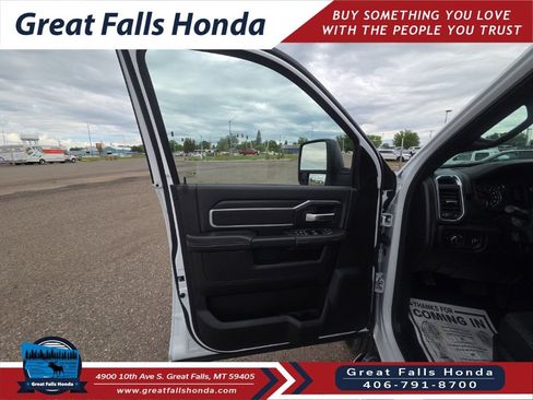 Used 2026 RAM 2500 Big Horn AWD/4WD image 10