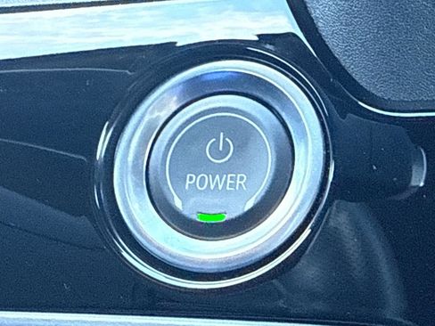 Used 2024 Honda Prologue EX image 16