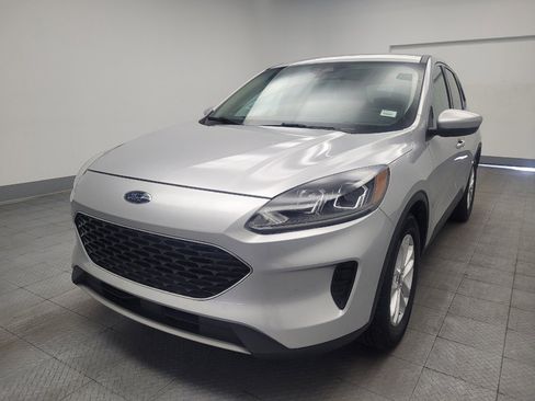 Used 2020 Ford Escape SE FWD image 15