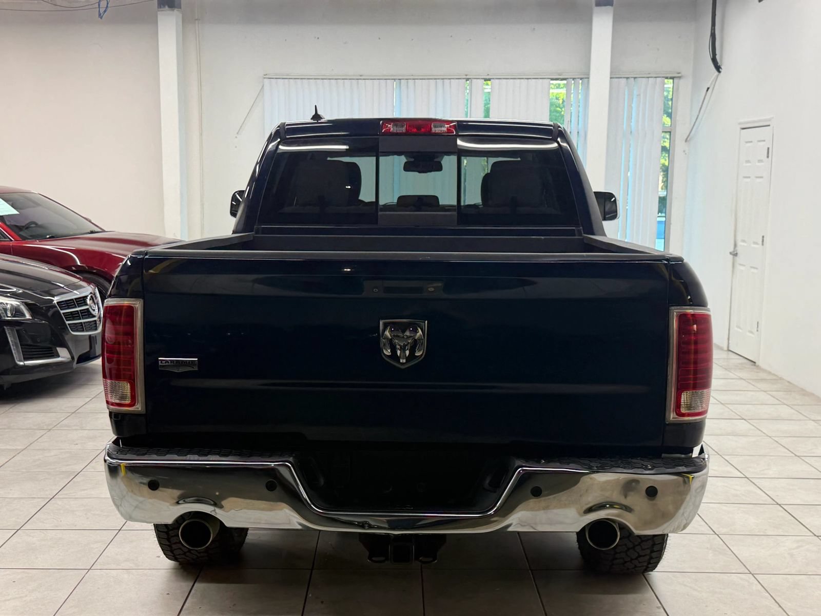 Used 2013 RAM 1500 Laramie w/ Convenience Group AWD/4WD image 8