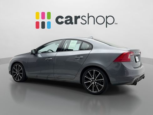 Used 2018 Volvo S60 T5 Dynamic w/ Vision Package FWD image 3