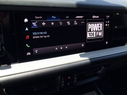Certified 2024 Porsche Cayenne AWD/4WD image 17