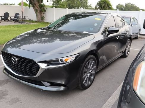 Used 2024 MAZDA MAZDA3 s FWD image 4