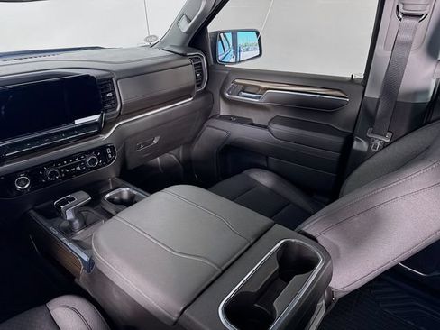 Used 2023 Chevrolet Silverado 1500 RST AWD/4WD image 24