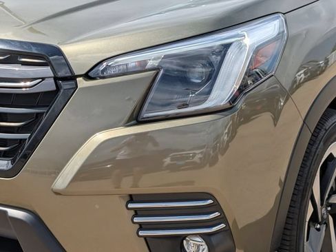 Certified 2024 Subaru Forester Touring AWD/4WD image 11