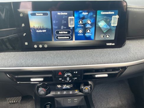 New 2026 Nissan Kicks SV image 19