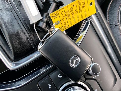 Used 2023 MAZDA CX-5 AWD 2.5 S w/ Premium Plus Pkg image 13