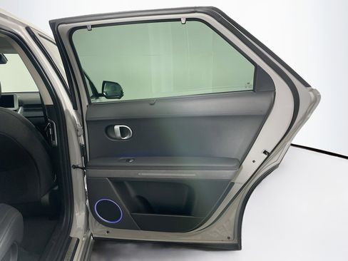 Used 2024 Hyundai Ioniq 5 Limited image 31