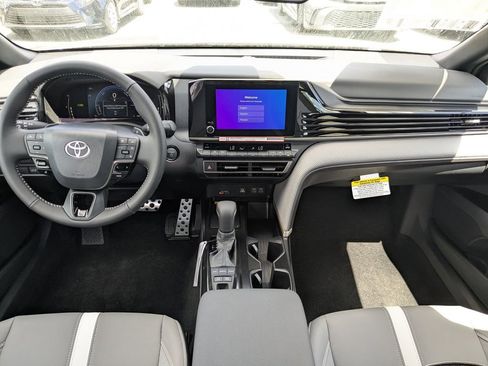 New 2026 Toyota Camry SE w/ Convenience Package FWD image 13