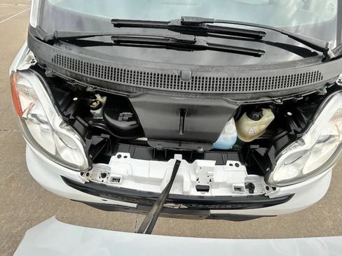 Used 2014 smart fortwo pure RWD image 22