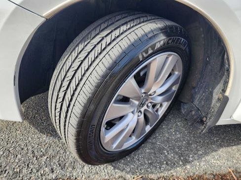 Used 2012 Honda Accord EX-L image 10