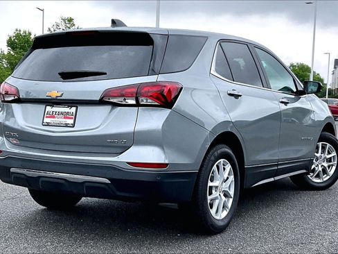 Used 2024 Chevrolet Equinox LT AWD/4WD image 12