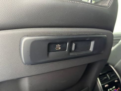 Used 2019 BMW X5 xDrive40i w/ M Sport Package image 39