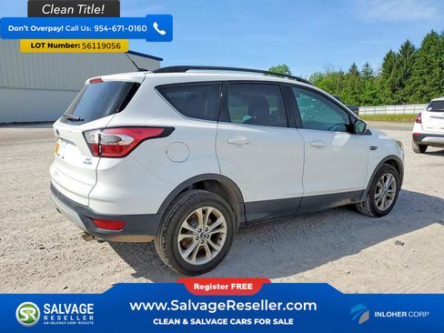 Used 2017 Ford Escape SE w/ Equipment Group 201A AWD/4WD image 4