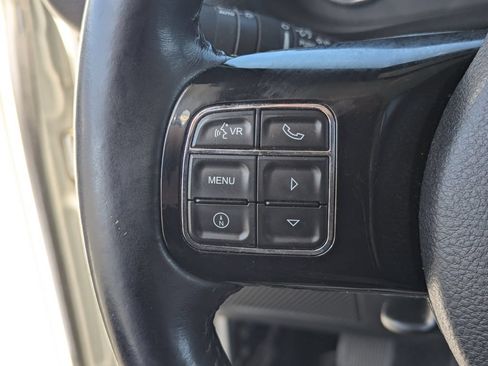 Used 2015 Jeep Wrangler Unlimited Sahara AWD/4WD image 23