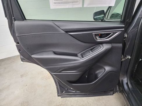 Used 2019 Subaru Forester Premium w/ All-Weather Package AWD/4WD image 24