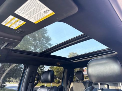 Used 2019 Ford F150 Raptor w/ Equipment Group 802A Luxury AWD/4WD image 14