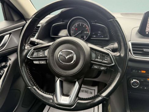 Used 2017 MAZDA MAZDA3 Grand Touring FWD image 26