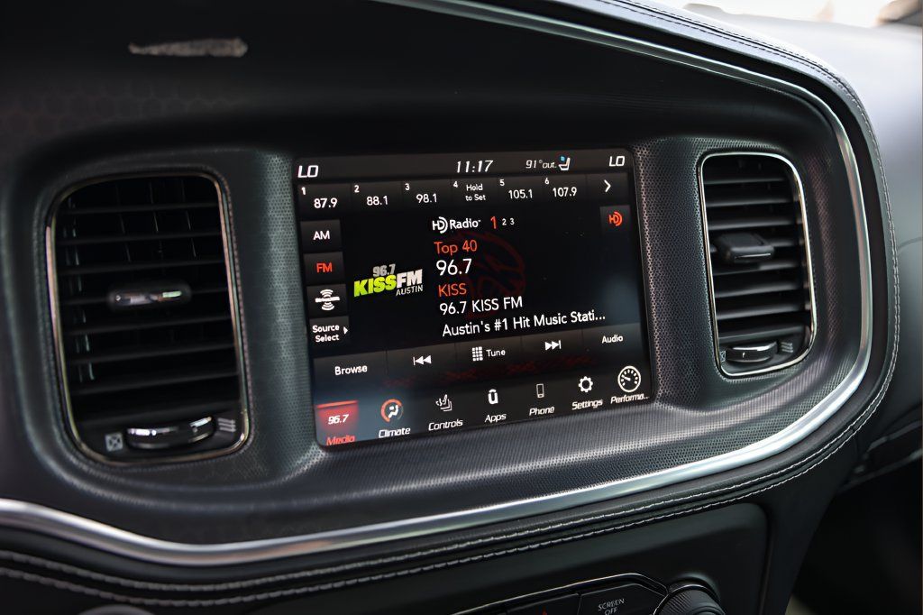 Used 2023 Dodge Charger SRT Hellcat w/ Harman/Kardon Audio Group RWD image 15