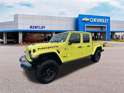 Used 2023 Jeep Gladiator Mojave w/ LED Lighting Group