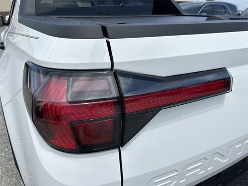 New 2025 Hyundai Santa Cruz SEL image 16