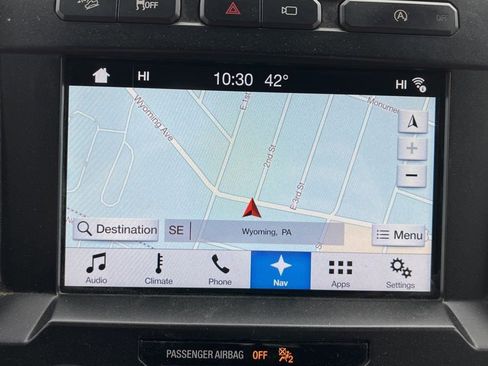 Used 2018 Ford F150 Lariat w/ Equipment Group 502A Luxury image 13