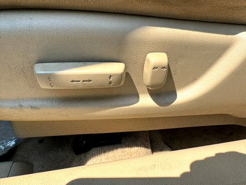 Used 2010 Honda Accord LX-P image 22