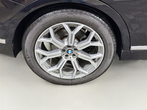 Used 2020 BMW X7 xDrive40i w/ Cold Weather Package image 36