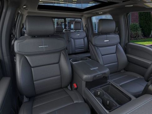 New 2026 Ford F350 Platinum w/ Tremor Off-Road Package image 10