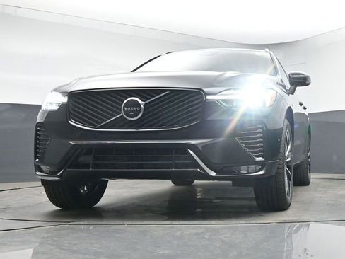 New 2026 Volvo XC60 B5 Plus w/ Protection Package Premier AWD/4WD image 40