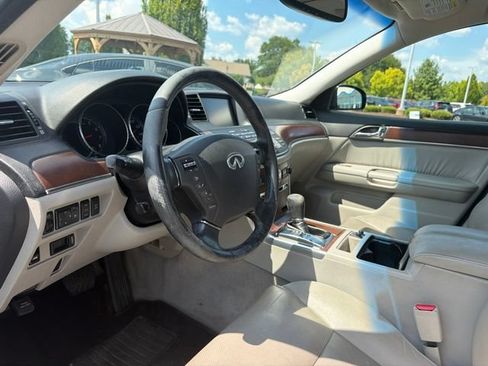 Used 2008 INFINITI M35 w/ Technology Pkg RWD image 11
