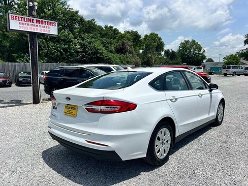 Used 2020 Ford Fusion S FWD image 2
