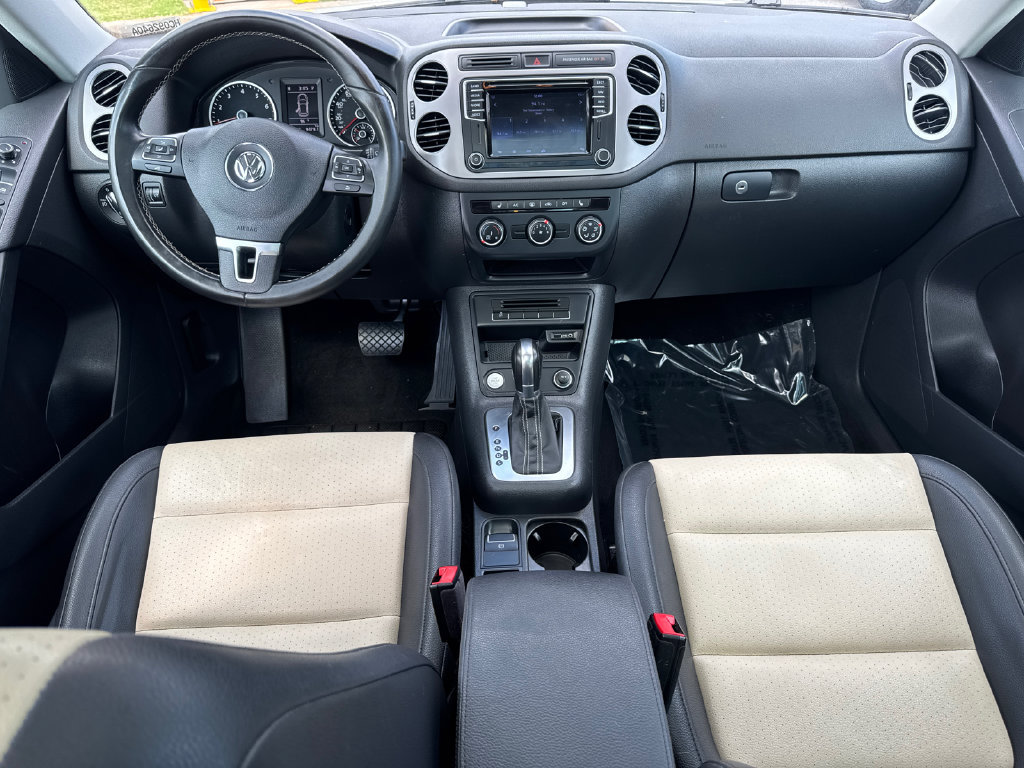Used 2016 Volkswagen Tiguan SE FWD image 22
