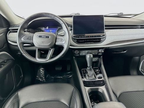 Certified 2022 Jeep Compass Latitude w/ Sun and Sound Group image 34