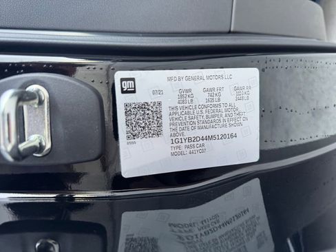 Used 2021 Chevrolet Corvette Stingray Preferred Cpe w/ Z51 Performance Package image 38