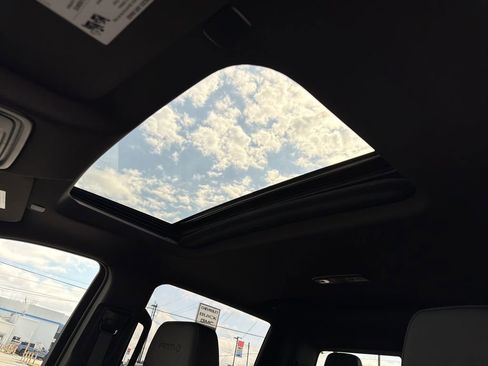 New 2026 GMC Sierra 2500 AT4 w/ AT4 Premium Plus Package image 13