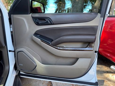 Used 2015 Chevrolet Suburban LT w/ Max Trailering Package RWD image 23